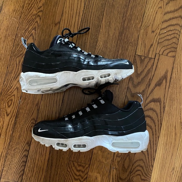 Men’s Nike Air Max - Picture 2 of 3